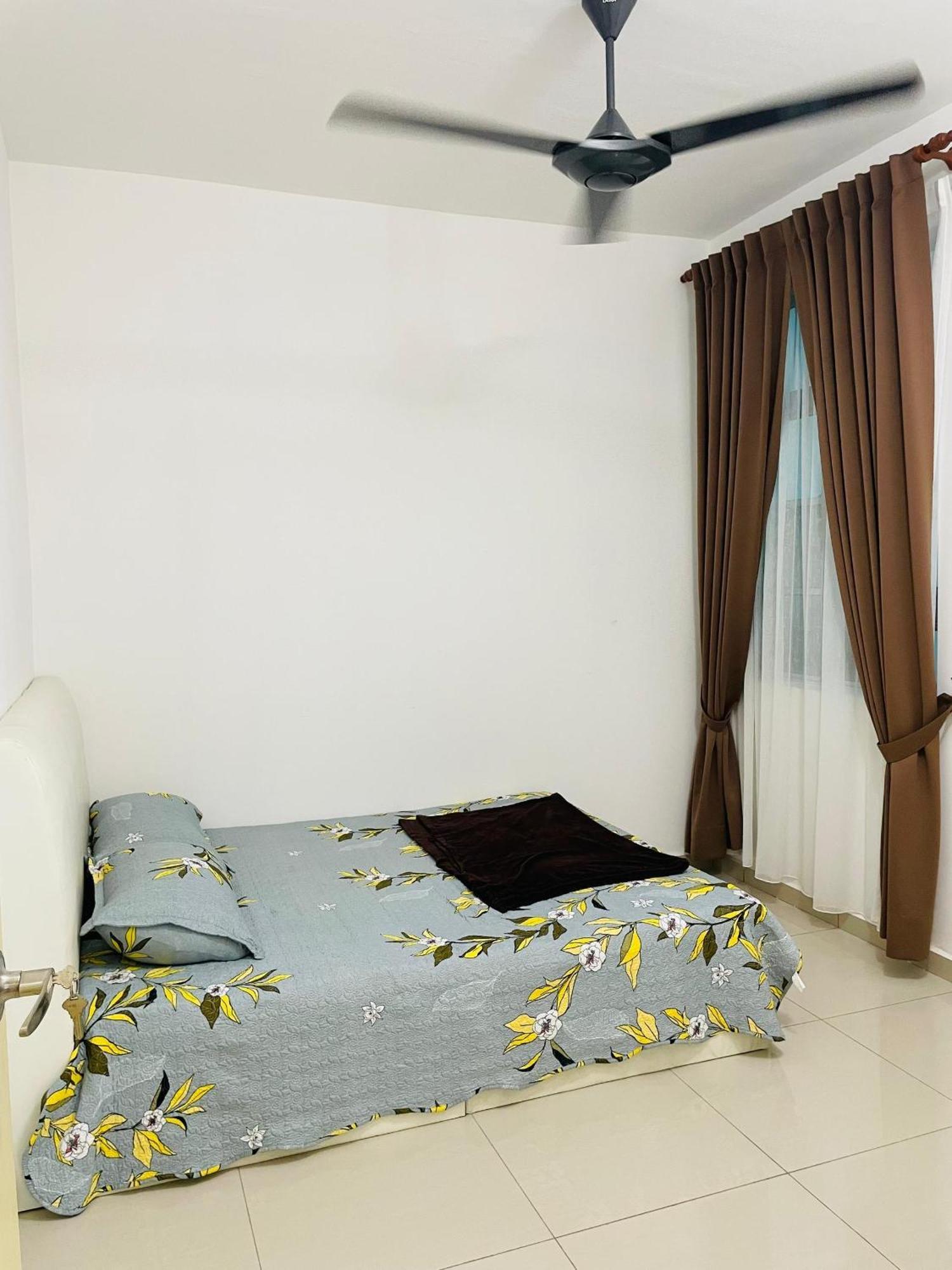 Nazirin Homestay No 27 Tmn Desa Manjung لومو المظهر الخارجي الصورة